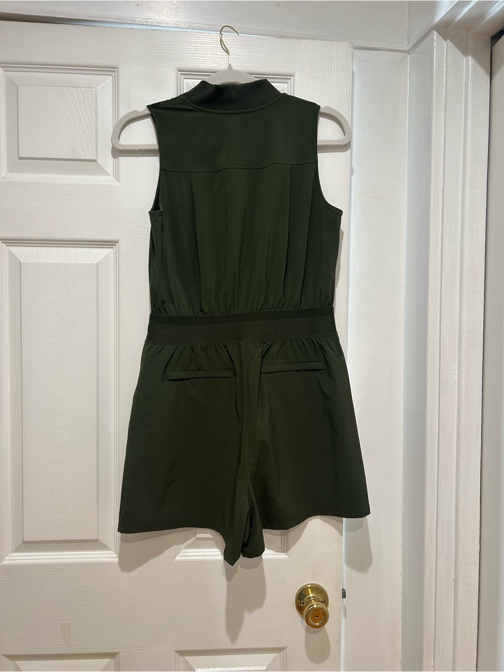 Athleta Sleeveless Olive Green Romper Size 4 - Picture 2 of 5